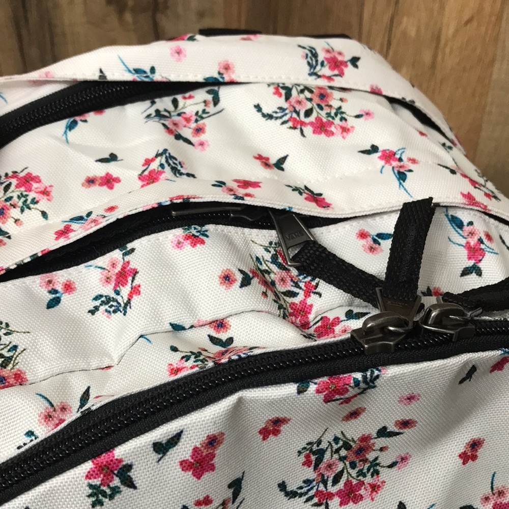 VANS BACKPACK 🎒 BRAND NEW - Picture 8 of 10